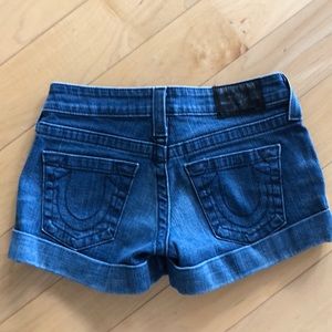 True Religion brand denim shorts sz 26